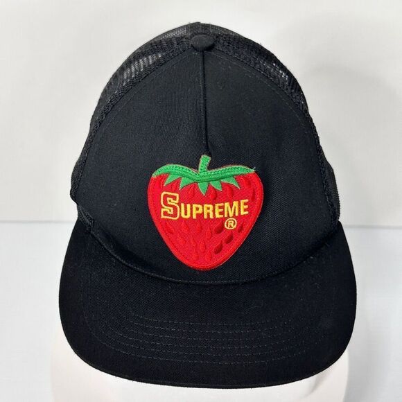 Supreme Strawberry Mesh Back 5-panel Black Cap Hat SS17 - Picture 3 of 13